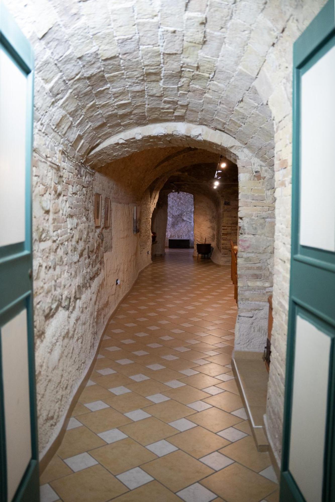 Il Castello Di Atessa Bed & Breakfast ภายนอก รูปภาพ
